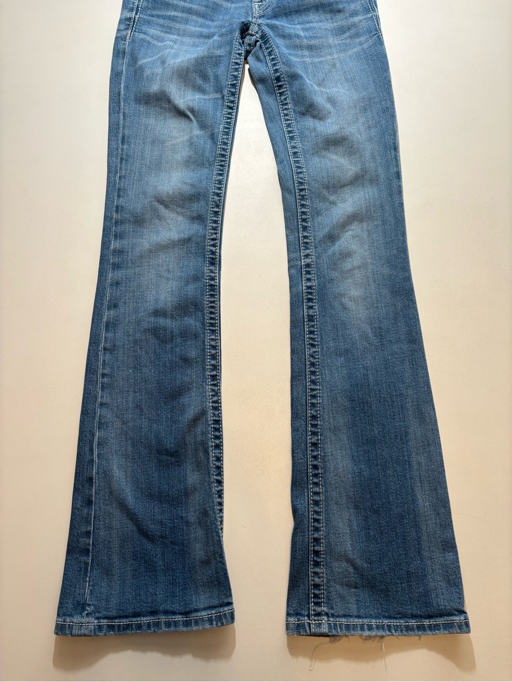 Miss Me embroidered cross Blue Embellished Back Pocket Flare boot cut Jeans - Picture 8 of 15